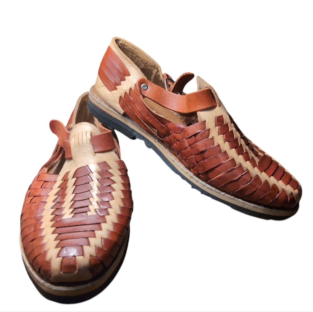 Huaraches mexicanos By Caramba Two Color  Size 9